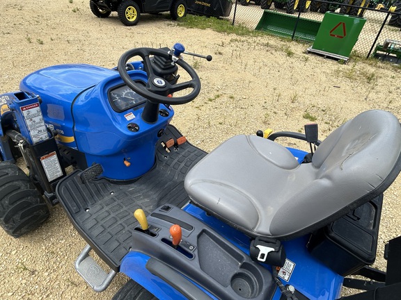 https://photos.machinefinder.com/93/11329293/79762319_large_31573.jpg
