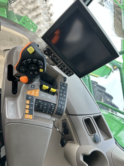 https://photos.machinefinder.com/86/10578986/79792163_large_96755.jpg