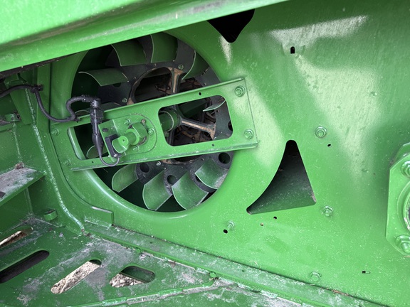 https://photos.machinefinder.com/32/11188732/79547281_large_48228.jpg