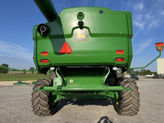 https://photos.machinefinder.com/98/10597698/79597297_large_43109.jpg