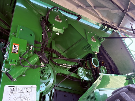 https://photos.machinefinder.com/46/10580646/79432486_large_70176.jpg
