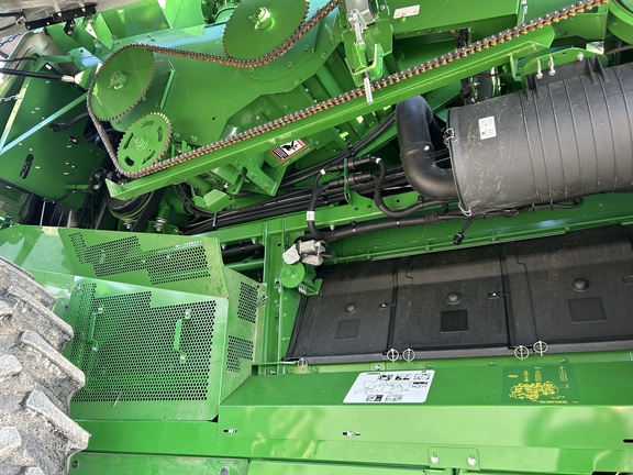 https://photos.machinefinder.com/77/10597577/79597442_large_60187.jpg