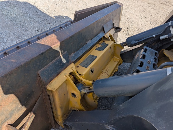https://photos.machinefinder.com/93/10187393/75521660_large_8236.jpg