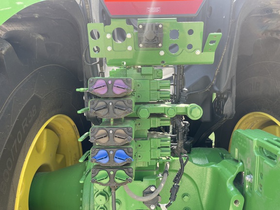 https://photos.machinefinder.com/36/10215636/68351549_large_76264.jpg
