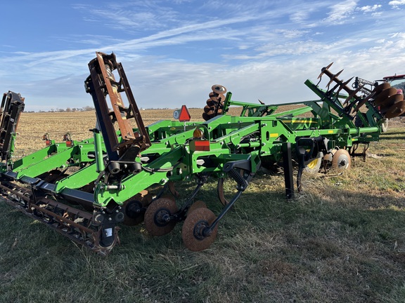 https://photos.machinefinder.com/82/10239582/76896996_large_97431.jpg