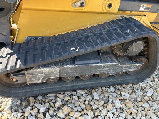 https://photos.machinefinder.com/16/10257116/75700747_large_61556.jpg
