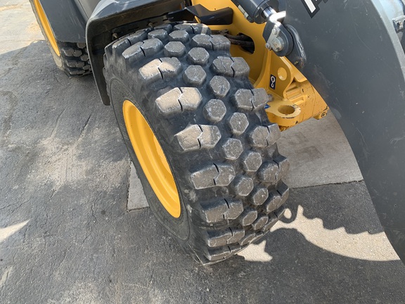 https://photos.machinefinder.com/45/10265745/68567707_large_35366.jpg