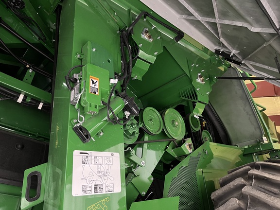 https://photos.machinefinder.com/35/10272235/68116479_large_27468.jpg
