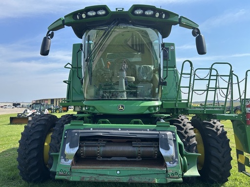https://photos.machinefinder.com/30/10273830/74788697_large_20029.jpg