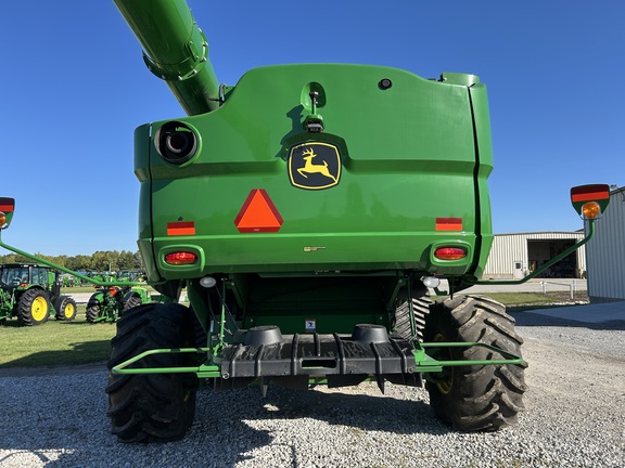 https://photos.machinefinder.com/31/10275531/68904990_large_46560.jpg