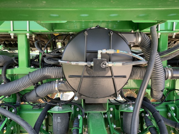 https://photos.machinefinder.com/20/10276720/73634610_large_38408.jpg