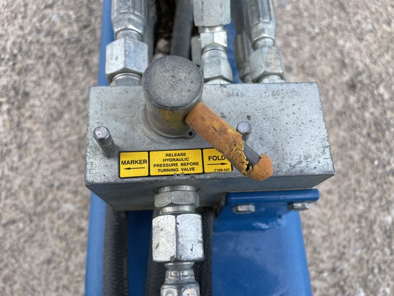 https://photos.machinefinder.com/30/10286030/66176548_large_96649.jpg