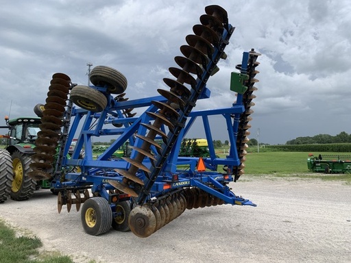 https://photos.machinefinder.com/03/10297803/67429379_large_15254.jpg