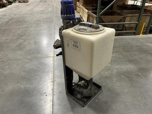 https://photos.machinefinder.com/57/10316457/65579044_large_18383.jpg