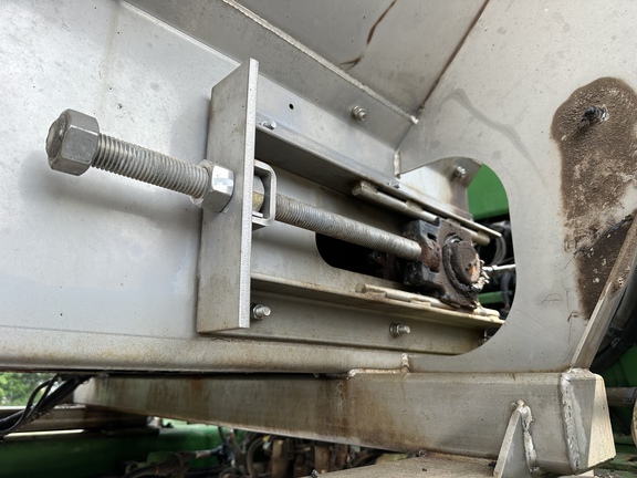 https://photos.machinefinder.com/65/10353965/65932870_large_72972.jpg