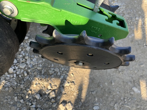 https://photos.machinefinder.com/56/10364756/70745301_large_56619.jpg