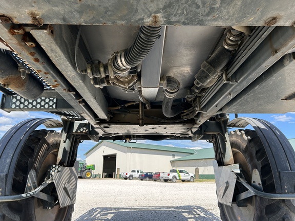 https://photos.machinefinder.com/70/10365370/75318660_large_49296.jpg