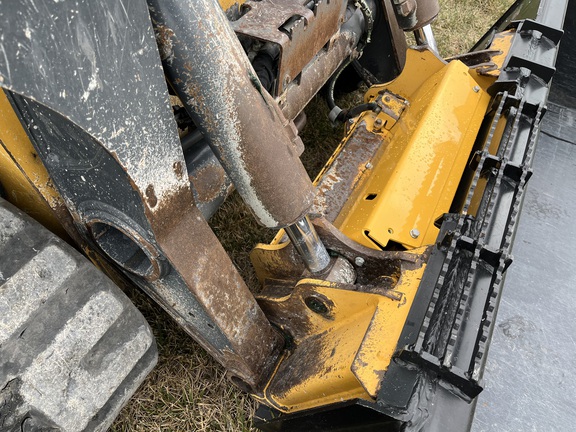https://photos.machinefinder.com/21/10367721/67950248_large_27200.jpg
