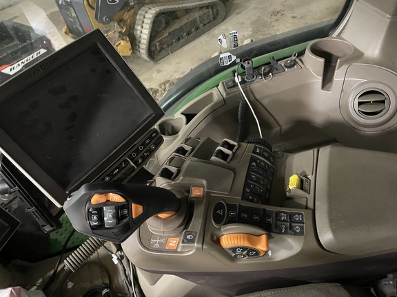 https://photos.machinefinder.com/61/10373761/66819314_large_34123.jpg