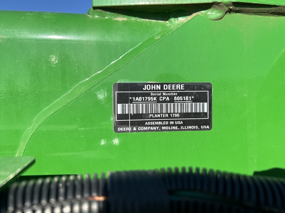 https://photos.machinefinder.com/58/10383458/73044263_large_53691.jpg