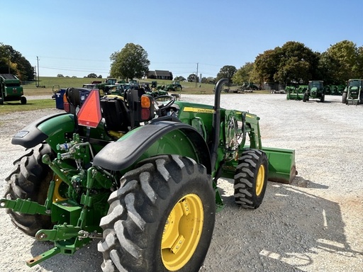 https://photos.machinefinder.com/18/10422218/69212183_large_47177.jpg