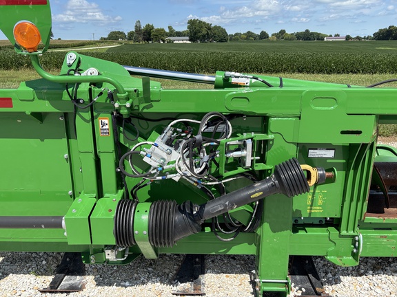 https://photos.machinefinder.com/20/10427220/75059461_large_61340.jpg