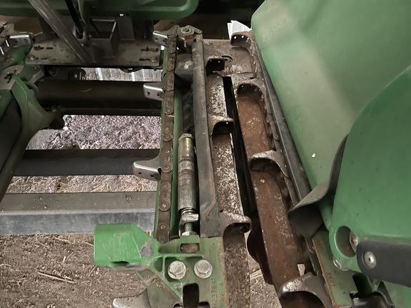 https://photos.machinefinder.com/17/10432417/66827147_large_13307.jpg