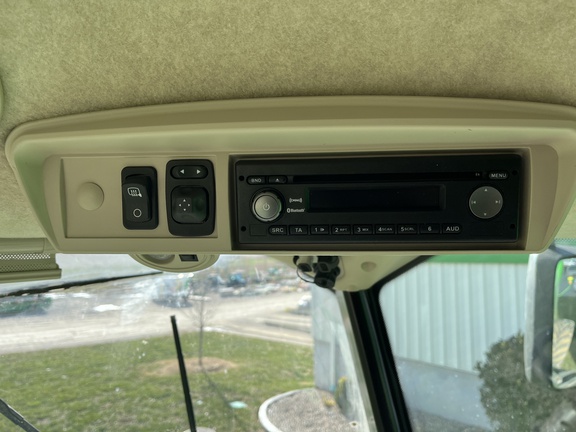 https://photos.machinefinder.com/93/10435293/77263704_large_37868.jpg