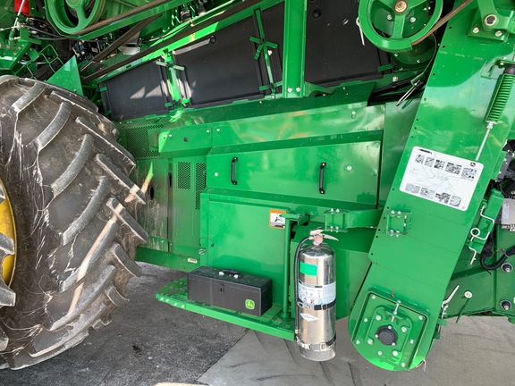 https://photos.machinefinder.com/31/10436031/75796716_large_23194.jpg