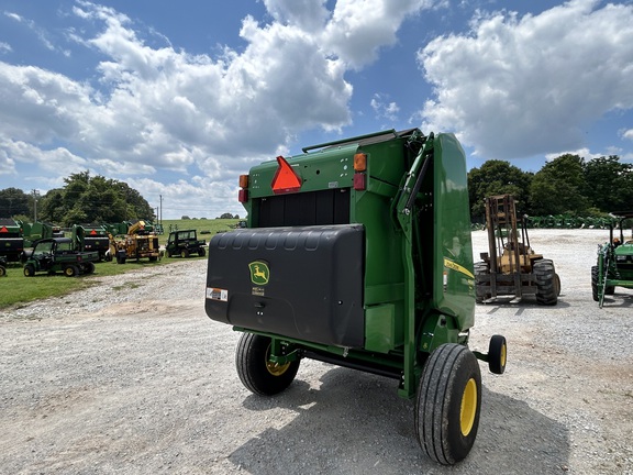 https://photos.machinefinder.com/99/10441299/67444194_large_68099.jpg