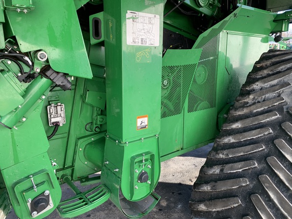 https://photos.machinefinder.com/16/10448116/70345709_large_84722.jpg
