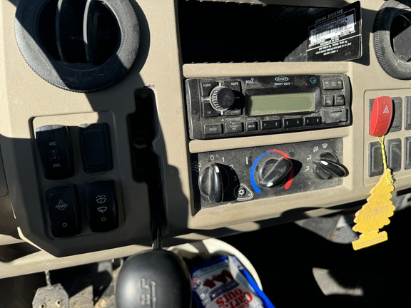 https://photos.machinefinder.com/59/10452259/67040820_large_91037.jpg