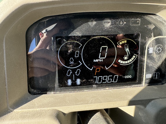 https://photos.machinefinder.com/59/10452259/67040826_large_92242.jpg
