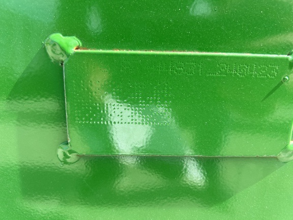 https://photos.machinefinder.com/83/10456283/67089464_large_81216.jpg