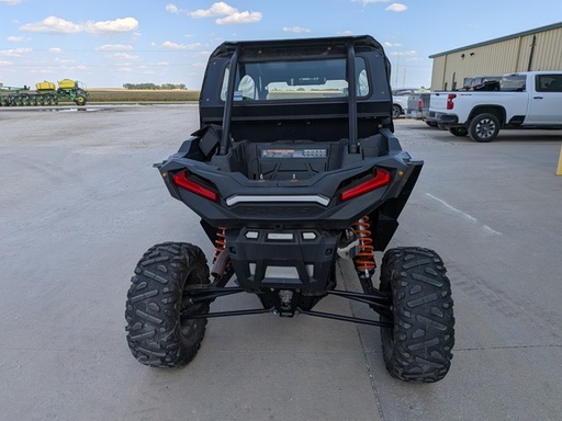 https://photos.machinefinder.com/50/10460750/75520546_large_97022.jpg