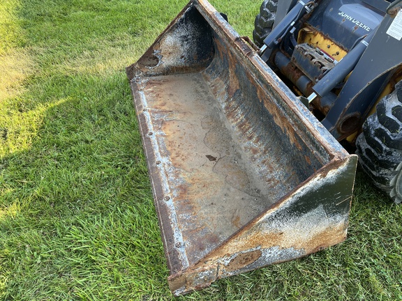 https://photos.machinefinder.com/08/10461508/74808257_large_75953.jpg