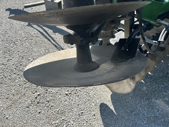 https://photos.machinefinder.com/20/10466820/69070161_large_30515.jpg