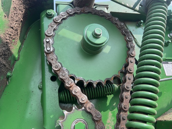 https://photos.machinefinder.com/74/10480874/68670267_large_37016.jpg