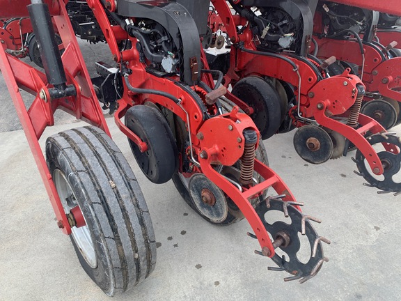 https://photos.machinefinder.com/09/10509909/78672945_large_69958.jpg