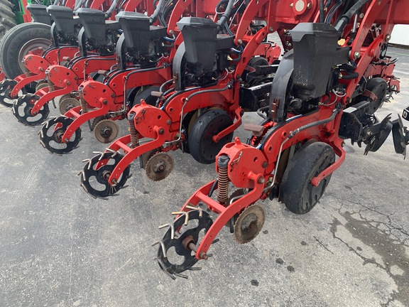 https://photos.machinefinder.com/09/10509909/78672946_large_59807.jpg