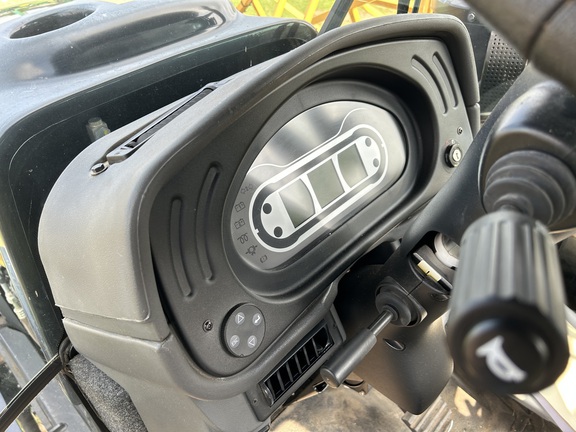 https://photos.machinefinder.com/18/10537218/74893663_large_19332.jpg