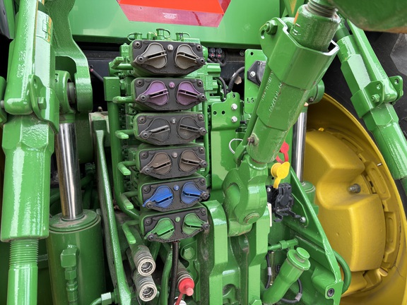 https://photos.machinefinder.com/67/10537867/76724225_large_35783.jpg