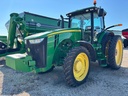 2013 John Deere 8260R