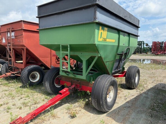 1995 Bradford 335A