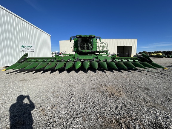 2021 John Deere C16F