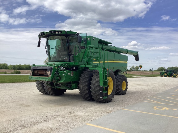 John Deere S780 2024
