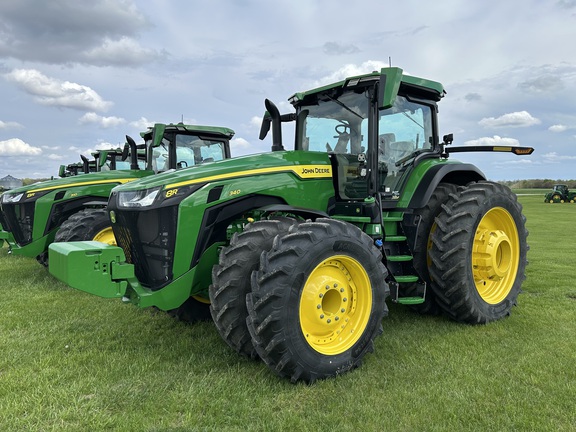 2024 John Deere 8R 340