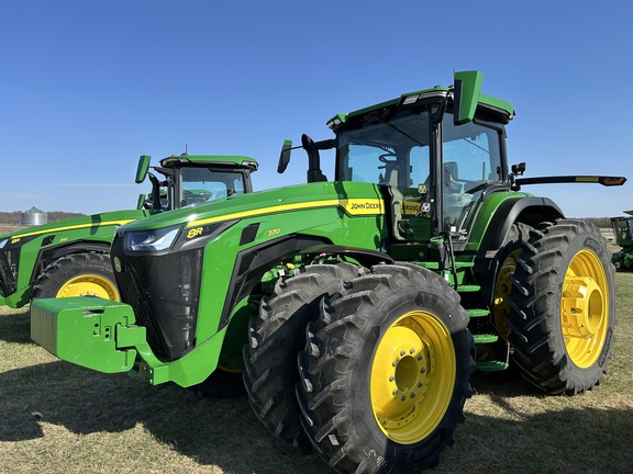 John Deere 8R 370 2024