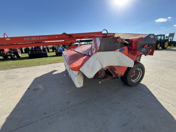 2013 Kuhn FC353