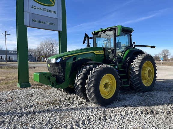 2024 John Deere 8R 340